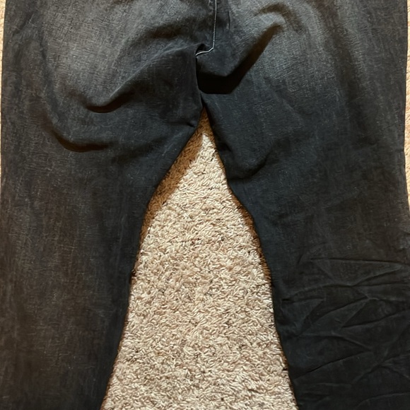 KUT from the Kloth High Rise Reese Fab Ab Ankle Straight Leg Black Jeans. 20W - Picture 10 of 15